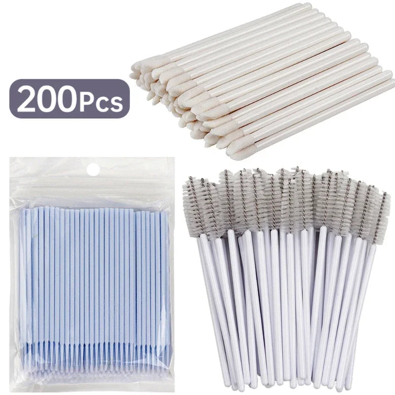 200pcs Eyelash Extension Special Eyelash Removal Brush Micro Brush Eyelash Brush Lipline Cotton Brush for Eyelash Extension Tool